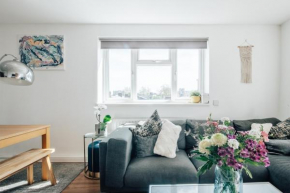 2 bed Hoxton Flat with Wifi